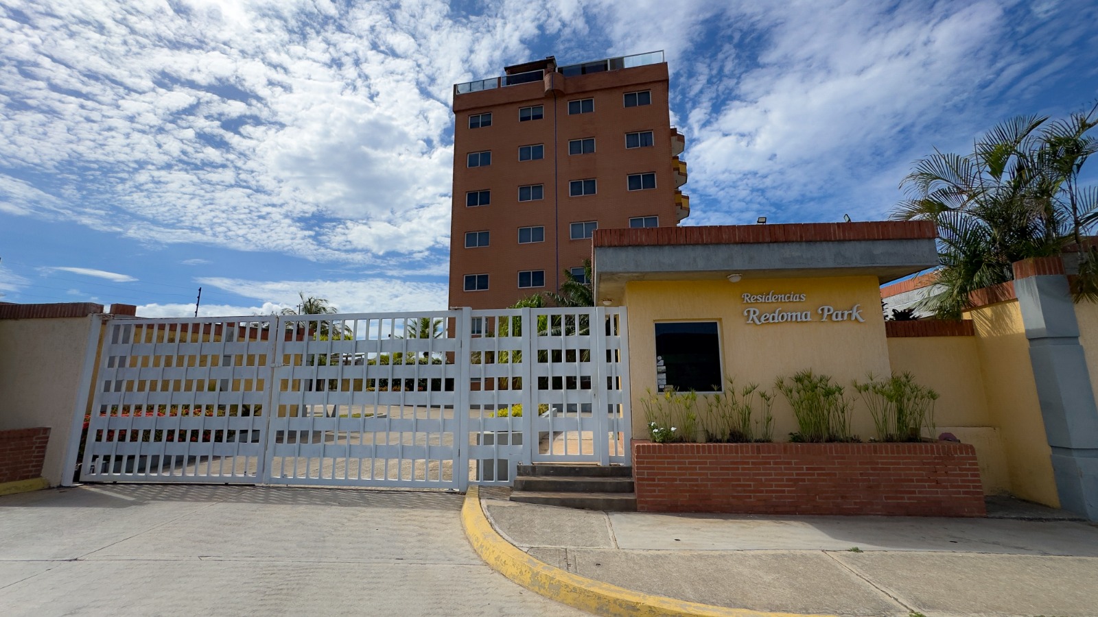 Penthouse, En Venta, En Resid. Redoma Park, Nueva Esparta, Isla de Margarita, 156 Mt2, 3 Habitaciones y 4 Baños - Imagen 8