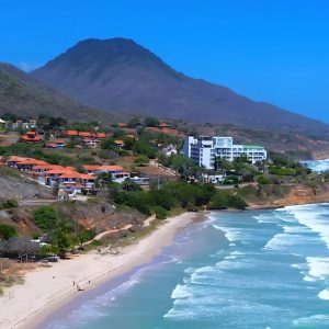 Casa Con Vista Al Mar, En Venta, En Guarame, Nueva Esparta, Isla de Margarita, 284,40 mt2, 4 Hab y 4 Baños