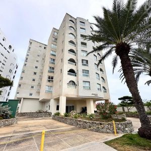 Apartamento, En Alquiler, En Edificio Golf Country Club, Nueva Esparta, Isla de Margarita, 60,43 mt2, 1 Hab y 2 Baños