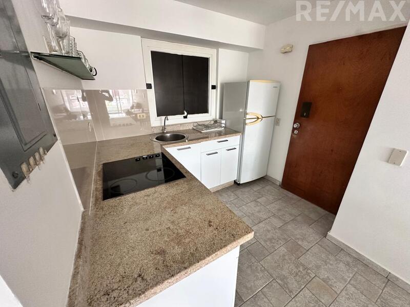 Apartamento, En Alquiler, En Edificio Golf Country Club, Nueva Esparta, Isla de Margarita, 60,43 mt2, 1 Hab y 2 Baños - Imagen 4