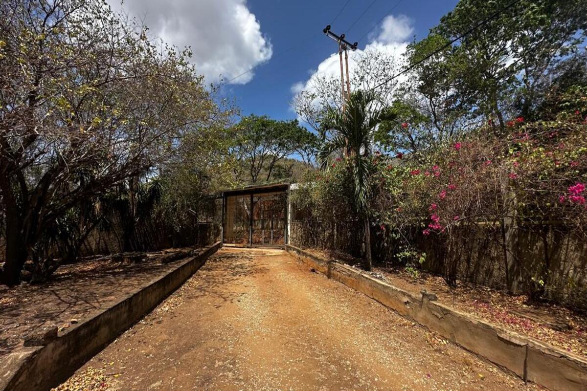 Townhouse Estilo Rural, En Venta, En Resd. Casas del Guayamuri, El Salado, Nueva Esparta, Isla de Margarita, 160 MT2, 3 Habitaciones y 3 Baños - Imagen 3