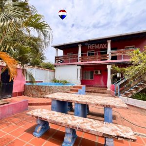 Posada, En Venta, Sector La Mira, Calle Miralinda, Nueva Esparta, Isla de Margarita, 960 Mt2, 9 Habitaciones y 10 Baños