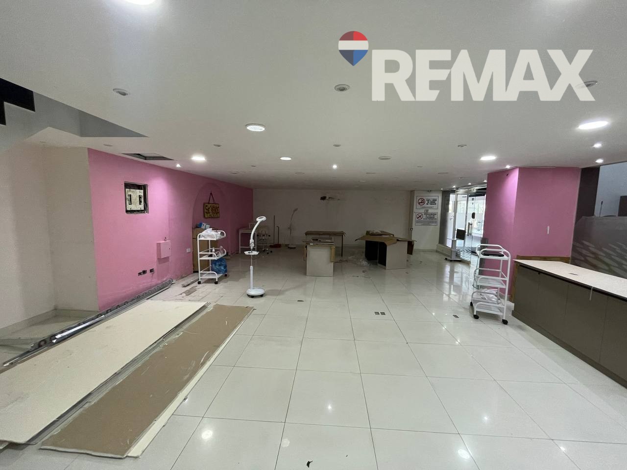 Local, En Alquiler, Centro Comercial Empresarial AB, Nueva Esparta, Isla de Margarita, 161,45 mt2, 1 Baño - Imagen 11