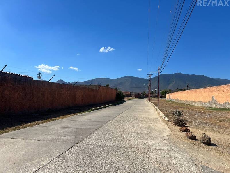 Casa en Obra Gris, En Venta, En Urbanización Las Marites, Nueva Esparta, Isla de Margarita, 241 mt2, 2 Habitaciones y 2 Baños - Imagen 18