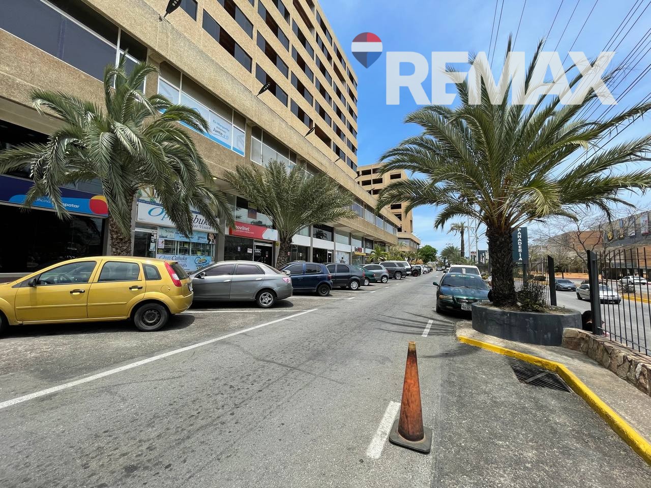 Local, En Alquiler, Centro Comercial Empresarial AB, Nueva Esparta, Isla de Margarita, 161,45 mt2, 1 Baño - Imagen 17