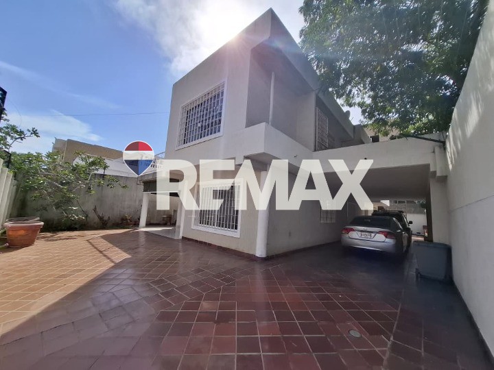 Casa, En Venta, Avénida Guaiqueri, Sabanamar, Porlamar, Nueva Esparta, Isla de Margarita, 450 mt2, 5 Habitacines y 6 Baños - Imagen 2
