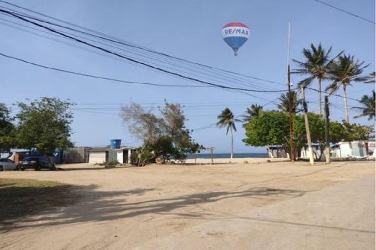 TownHouse, En Venta, En Residencias Ranchos de Parguito, En Playa Parguito, Nueva Esparta, Isla de Margarita, 90 mt2, 3 Hab y 2 1/2 Baños - Imagen 2