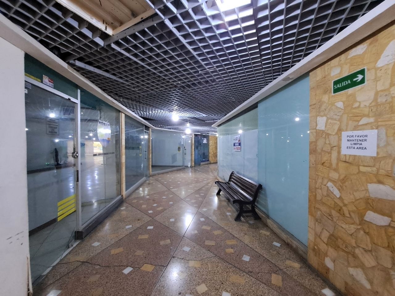 Local, En Venta, En Centro Comercial "Jumbo", Avenida 4 de Mayo, Nueva Esparta, Isla de Margarita, 22,63 mt2 - Imagen 6