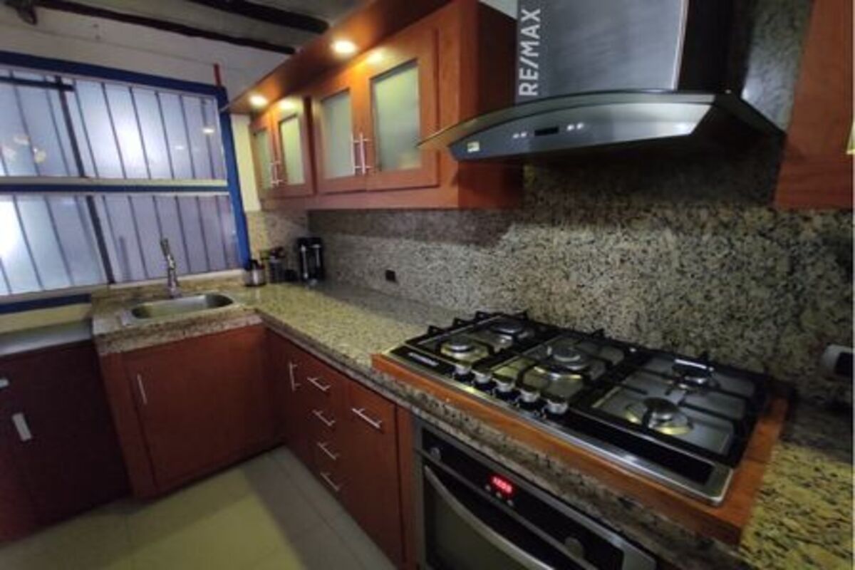 TownHouse, En Venta, En Residencias Ranchos de Parguito, En Playa Parguito, Nueva Esparta, Isla de Margarita, 90 mt2, 3 Hab y 2 1/2 Baños - Imagen 10