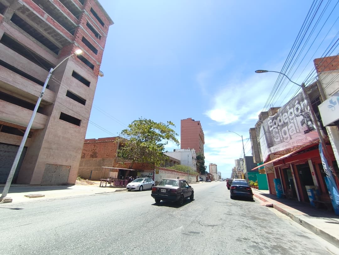 Oficina, En Venta, En Centro Empresarial Bolivar, En Avenida Bolivar, Nueva Esparta, Isla de Margarita, 23 mt2, 1 baño - Imagen 2