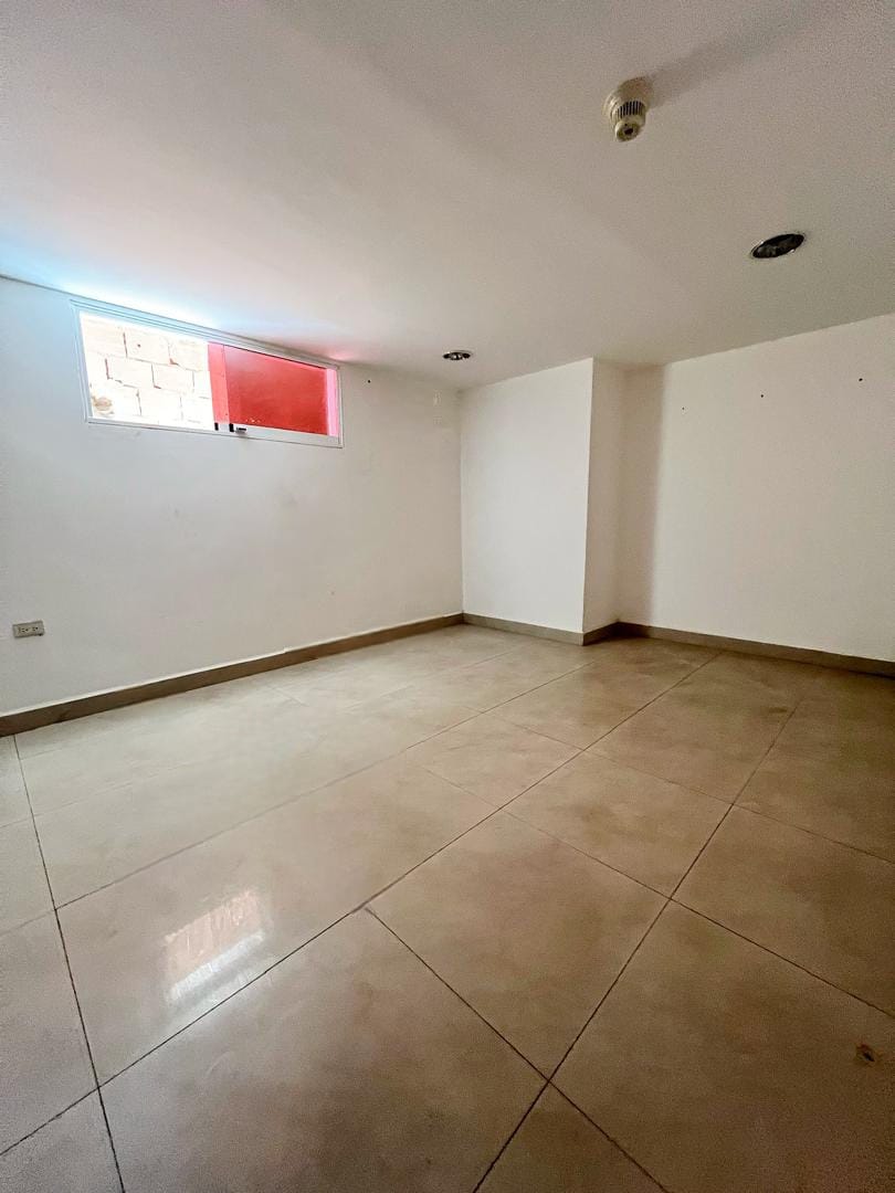 Oficina, En Venta, En Centro Empresarial Bolivar, En Avenida Bolivar, Nueva Esparta, Isla de Margarita, 23 mt2, 1 baño - Imagen 11