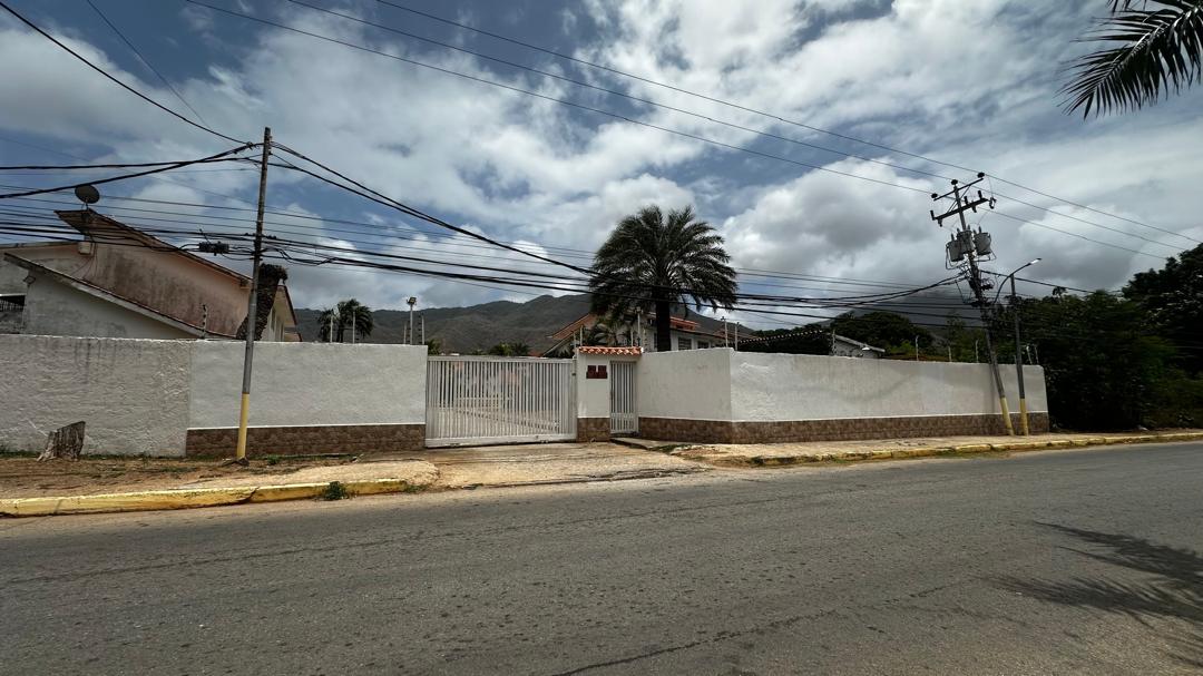 TownHouse, En Venta, En Conj.Resd El Remanso, Nueva Esparta, Isla de Margarita, 173, 54 mt2, 3 Hab y 2/1 Baños - Imagen 2