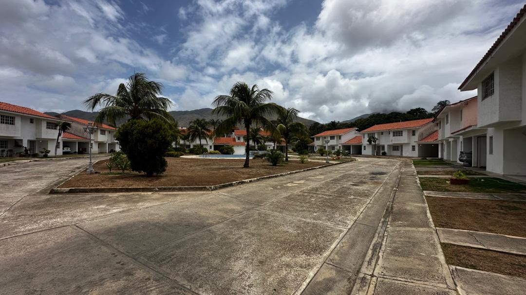 TownHouse, En Venta, En Conj.Resd El Remanso, Nueva Esparta, Isla de Margarita, 173, 54 mt2, 3 Hab y 2/1 Baños - Imagen 4