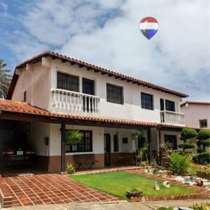 TownHouse, En Venta, Res. Vista Caribe, En San Lorenzo, Nueva Esparta, Isla de Margarita, 276,45 mt2, 3 Hab y 3 Baños