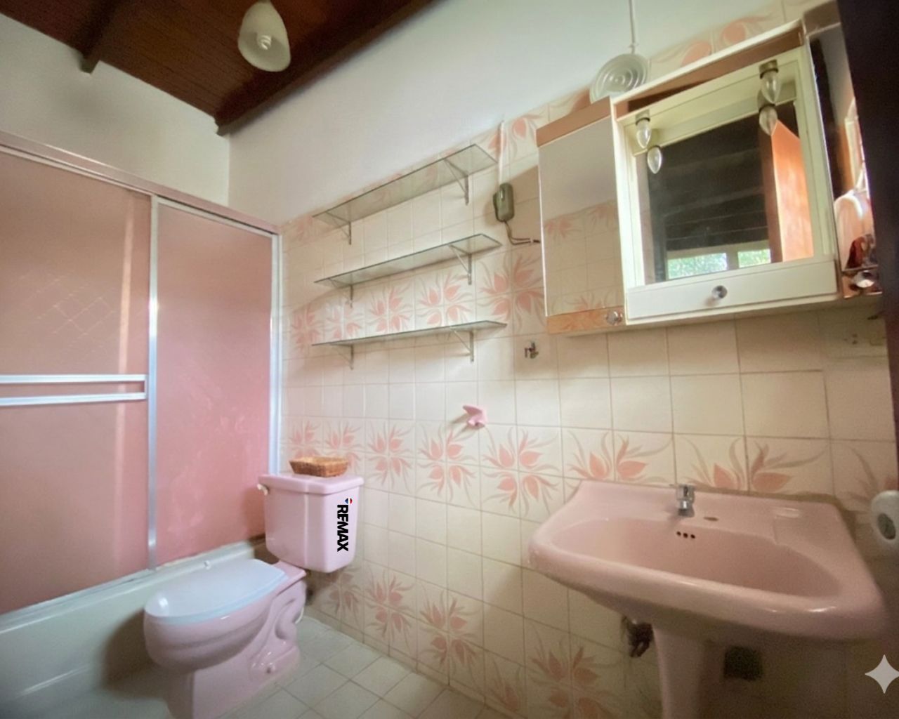 Casa con 2 Apartamentos Anexo, En Venta, Res Los Bucaneros, Genoves, Nueva Esparta, Isla de Margarita, 356 mt2, 5 Hab y 4 Baños - Imagen 15