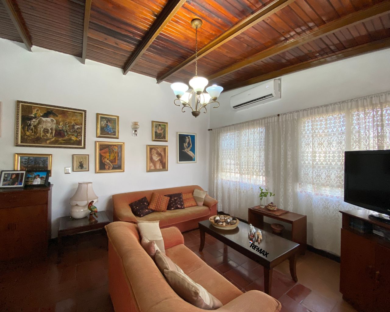 Casa con 2 Apartamentos Anexo, En Venta, Res Los Bucaneros, Genoves, Nueva Esparta, Isla de Margarita, 356 mt2, 5 Hab y 4 Baños - Imagen 4