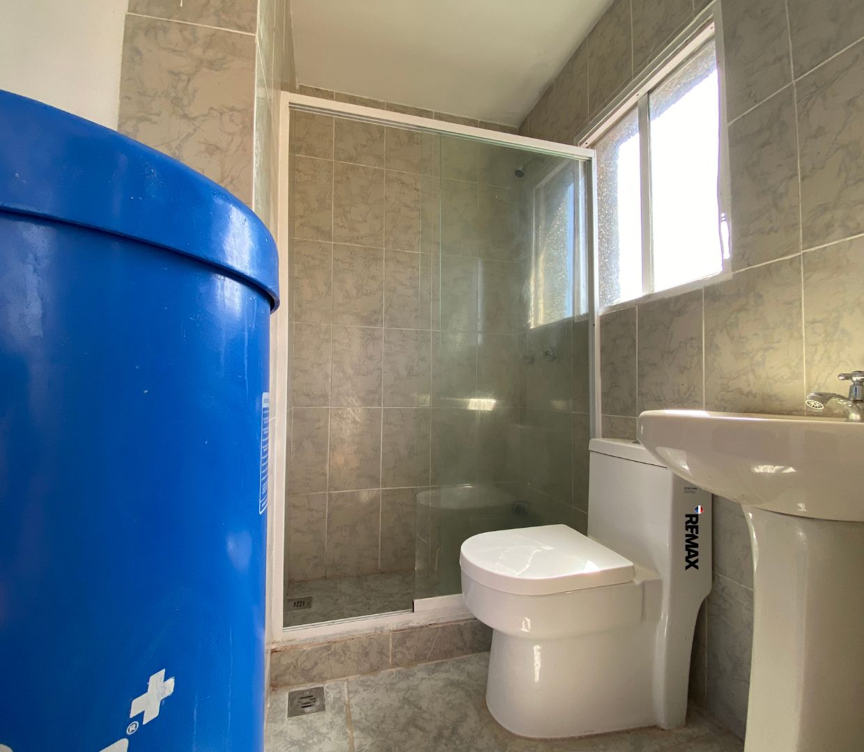 Apartamento, En Venta, En Edificio San Valentin, Av. 4 de Mayo, Nueva Esparta, Isla de Margarita, 52 mt2, 2 Hab y 2 Baños - Imagen 9