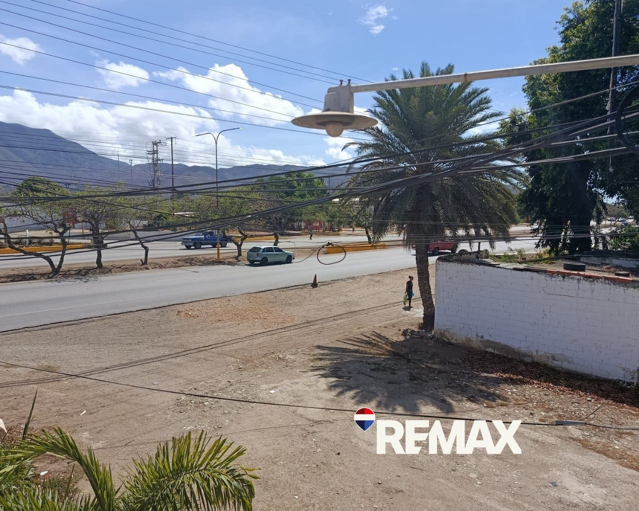 Terreno con Local, En Venta, En San Antonio Sur, Nueva Esparta, Isla de Margarita, 720 mt2 - Imagen 2