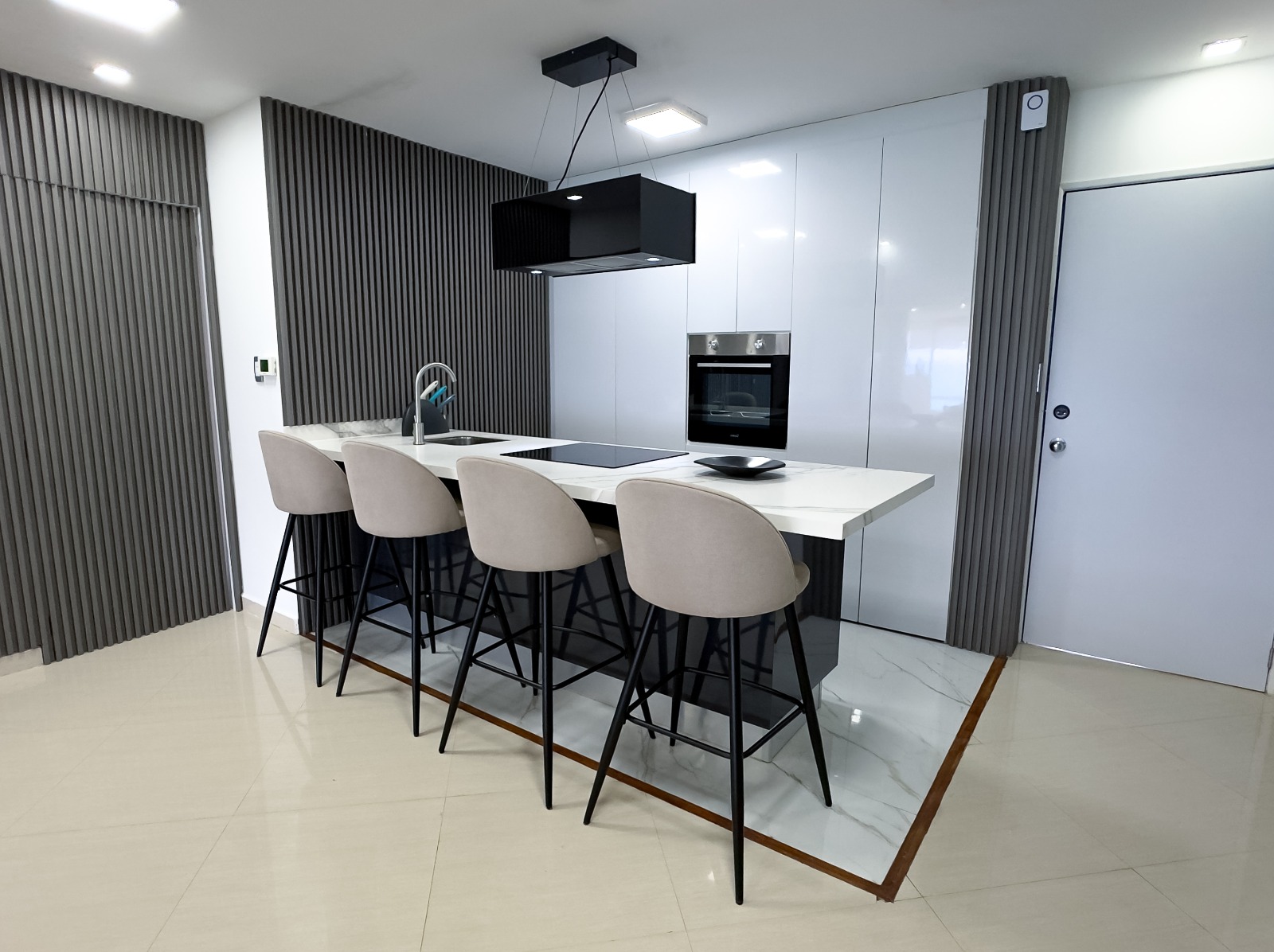 Apartamento Con Vista Al Mar, En Venta, En Playa Moreno, Nueva Esparta, Isla de Margarita, 110, 76 mt2, 2 Hab y 2 Baños - Imagen 13