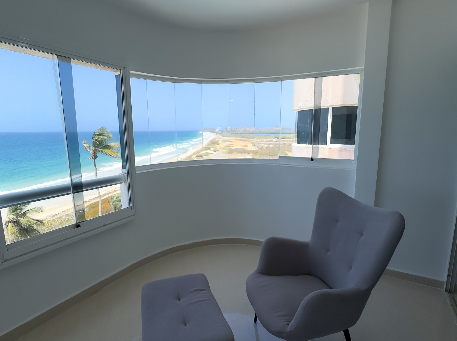 Apartamento Con Vista Al Mar, En Venta, En Playa Moreno, Nueva Esparta, Isla de Margarita, 110, 76 mt2, 2 Hab y 2 Baños - Imagen 21