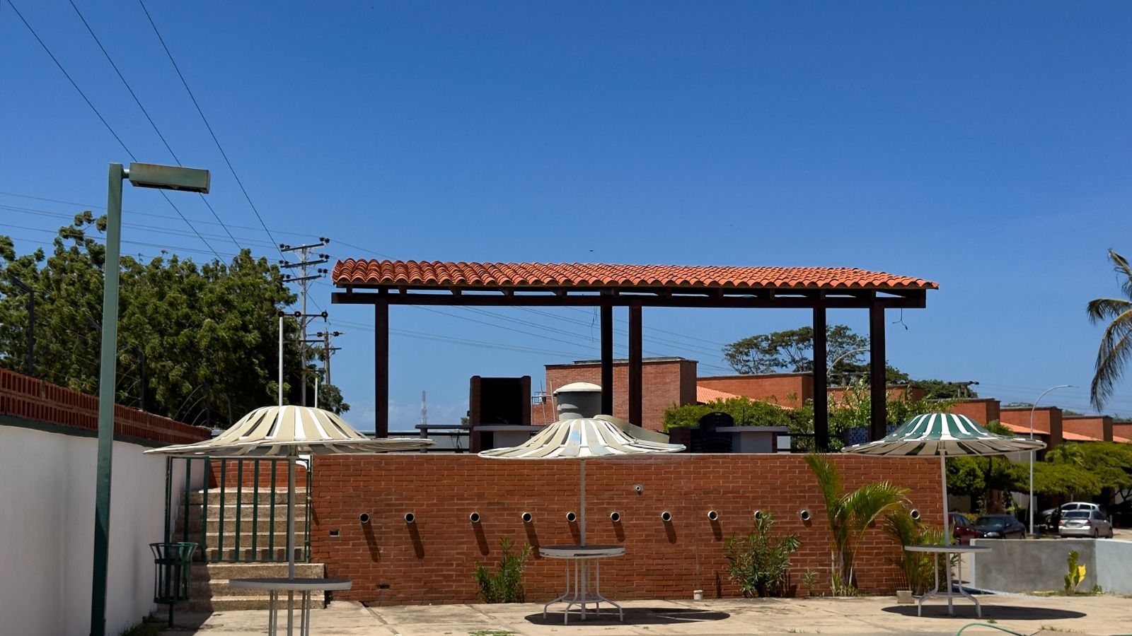 TownHouse, En Venta, Urb Valle Alegre, En El Valle, Nueva Esparta, Isla de Margarita, 110 mt2, 3 Hab y 2.5 Baños - Imagen 29