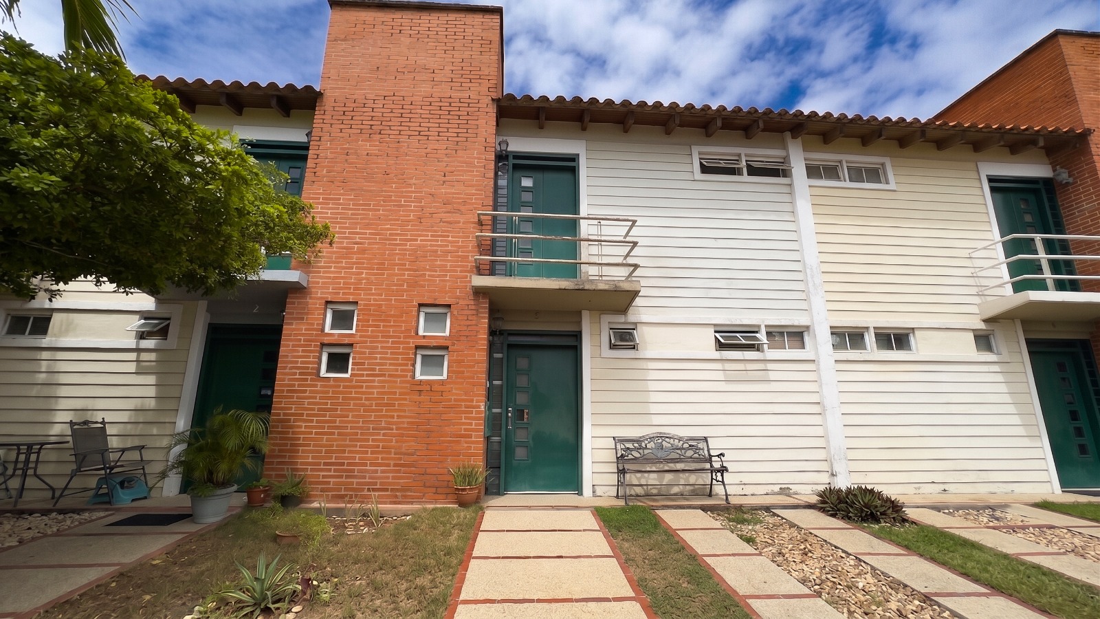 TownHouse, En Venta, Urb Valle Alegre, En El Valle, Nueva Esparta, Isla de Margarita, 110 mt2, 3 Hab y 2.5 Baños