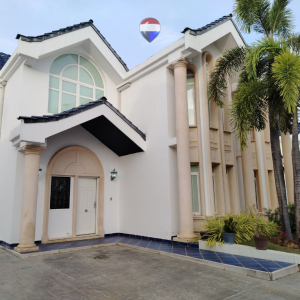 Town House En Urbanización Privada, En Sabanamar, Avenida Fco. Esteban Gomez, Isla De Margarita, Nueva Esparta
