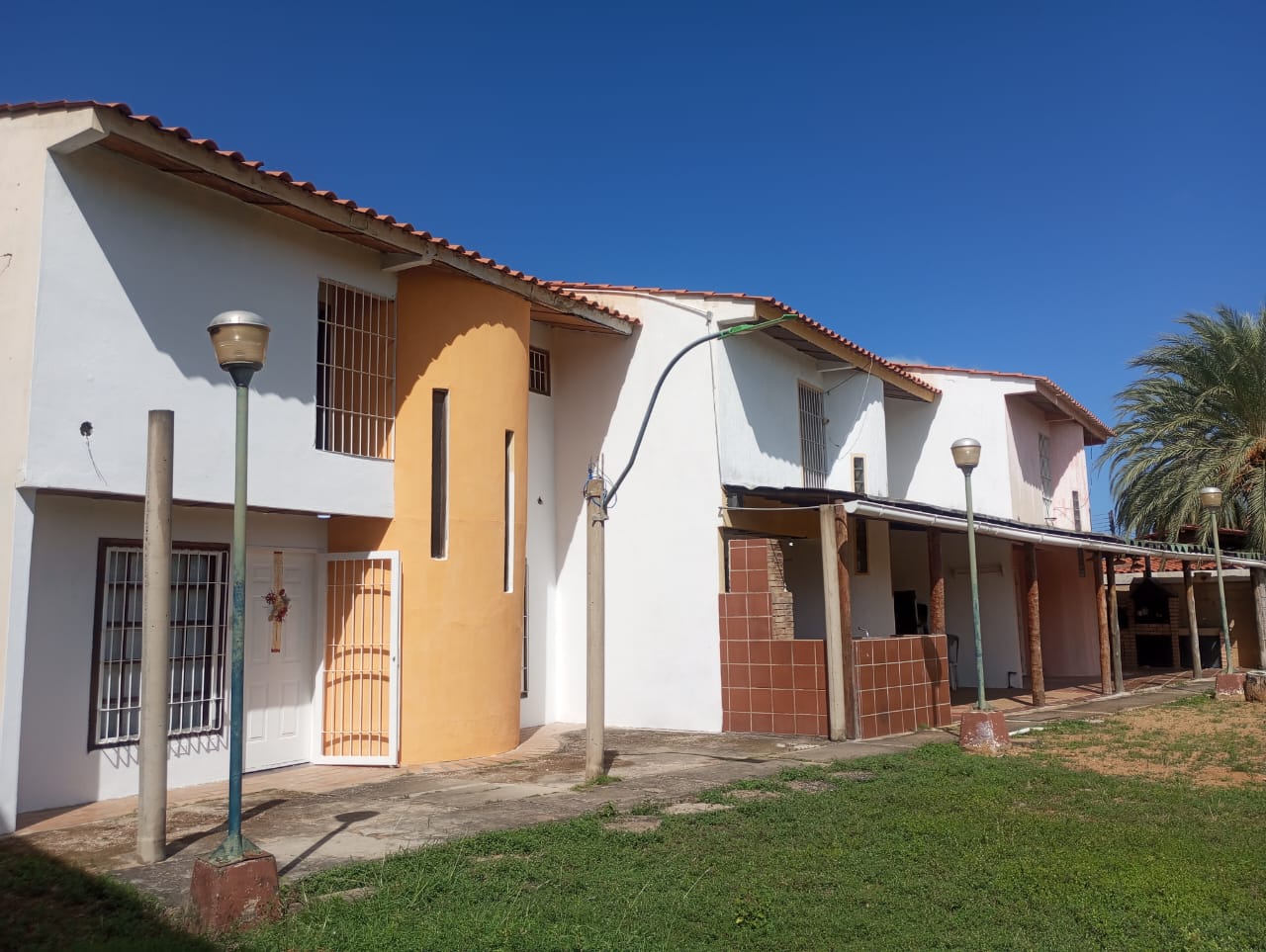 Town House En Juan Griego, Conjunto Resd. La Lagunita, Municipio Marcano, Isla De Margarita, Estado Nueva Esparta