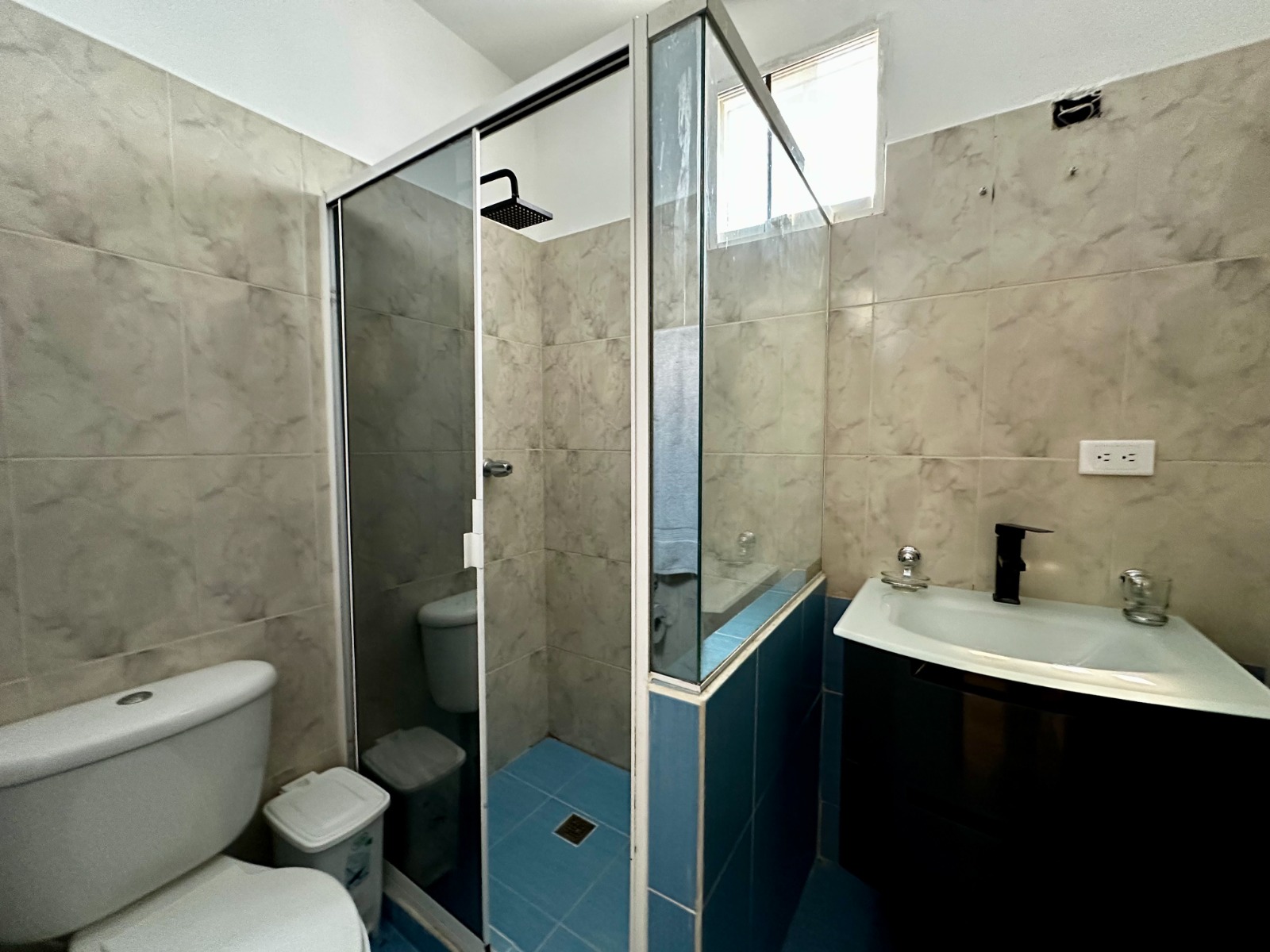 Townhouse, En Venta, En Conjunto Residencial Beach Blue, Nueva Esparta, Isla de Margarita, 106 mt2, 3 Hab y 3 Baños - Imagen 6