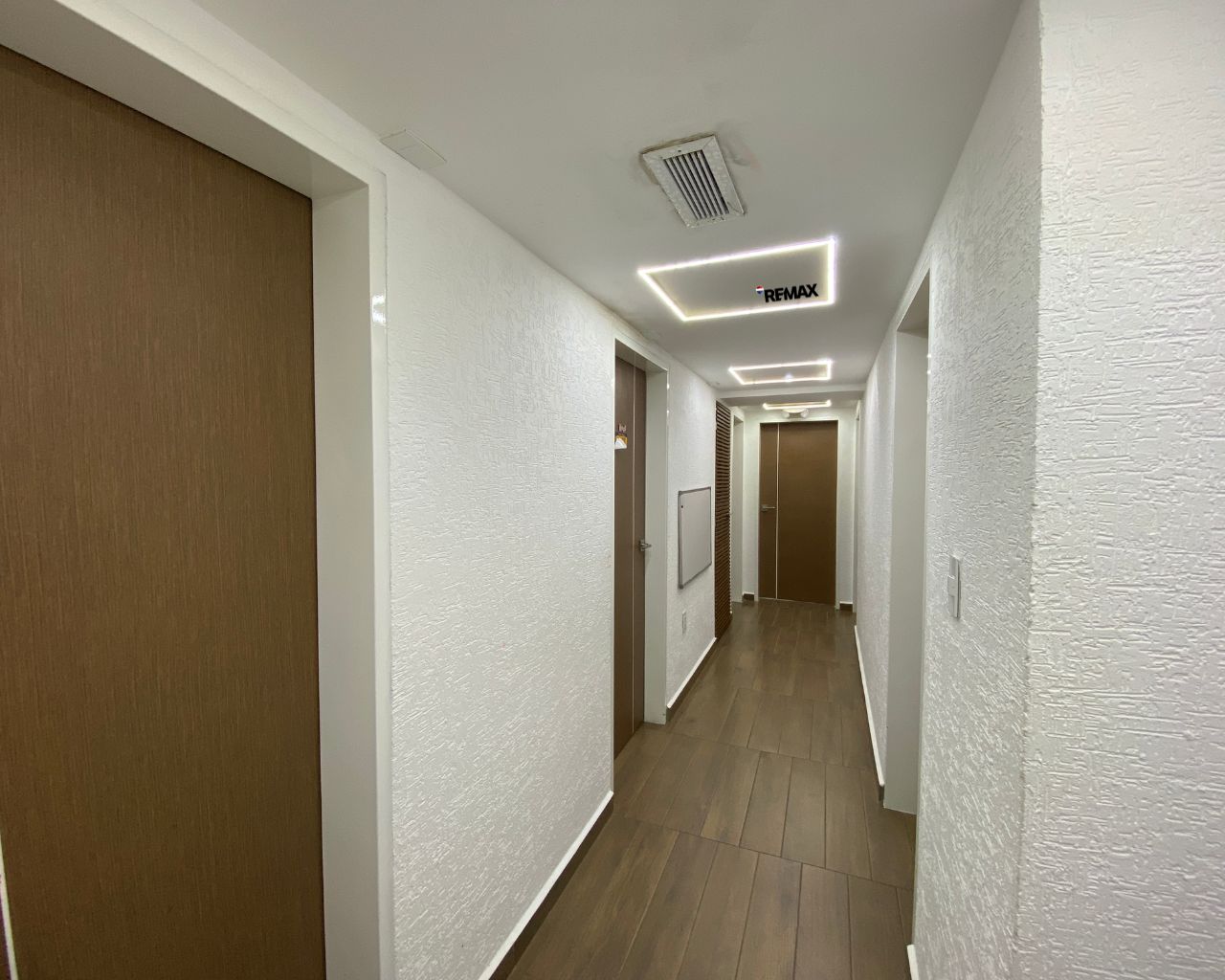 Excelente Apartamento Con Vista Al Mar En Avenida Aldonza Manrique, Playa, Residencias L Arena, Municipio Maneiro, Isla De Margarita, Estado Nueva Esparta - Imagen 29