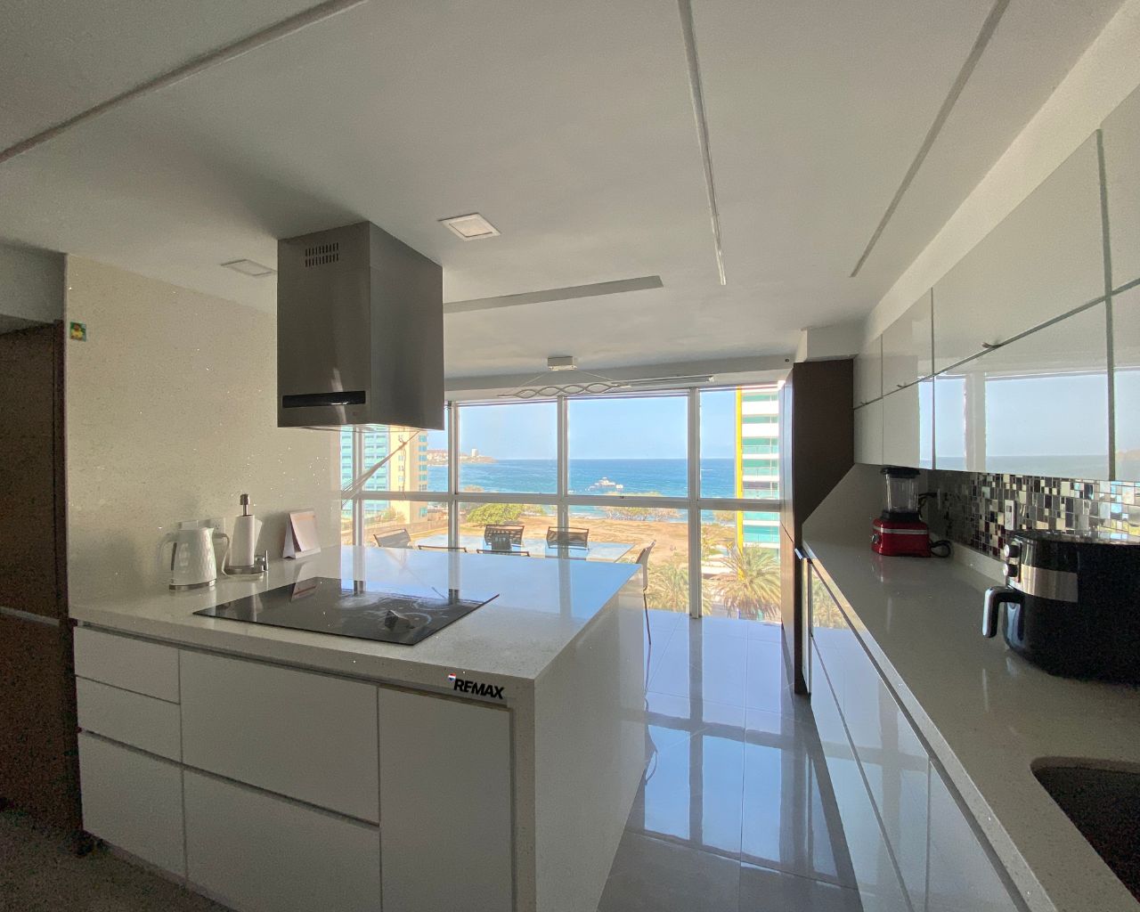 Excelente Apartamento Con Vista Al Mar En Avenida Aldonza Manrique, Playa, Residencias L Arena, Municipio Maneiro, Isla De Margarita, Estado Nueva Esparta - Imagen 7