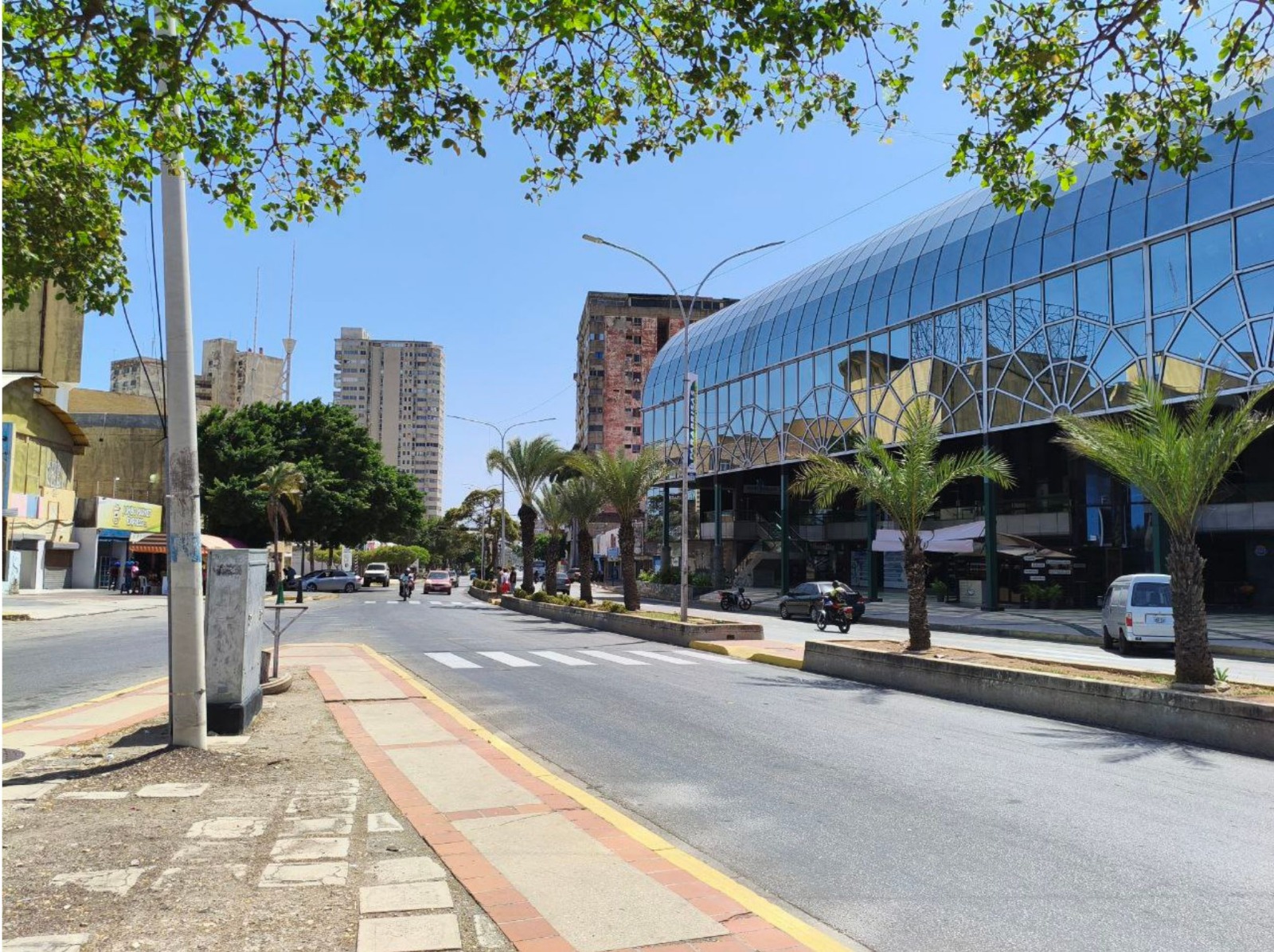 Local En Avenida 4 De Mayo, Municipio Mariño, Isla De Margarita, Estado Nueva Esparta - Imagen 15