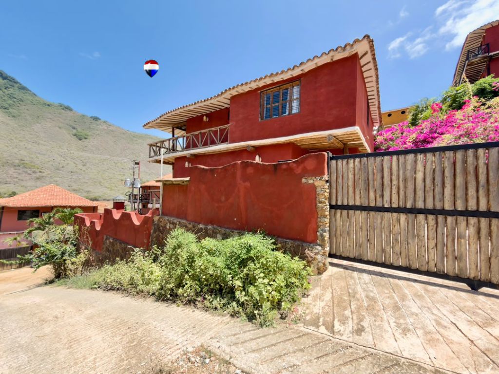 Remax2mil Vende Casa En Guarame, Municipio Antolin Del Campo, Isla De Margarita, Estado Nueva Esparta - Imagen 2