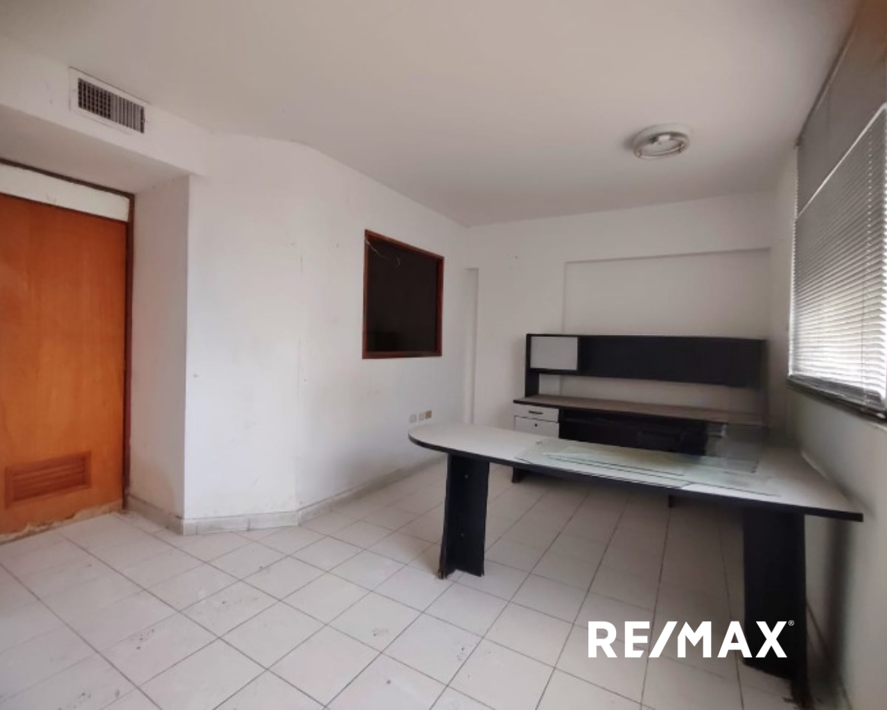 Remax2mil Vende Local Comercial, Municipio Mariño, Isla De Margarita, Estado Nueva Esparta - Imagen 11