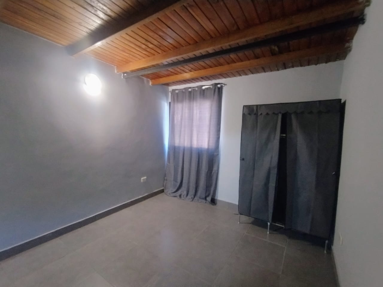 Remax2mil Vende Apartamento En Av 31 De Julio, Municipio Arismendi, Isla De Margarita, Estado Nueva Esparta - Imagen 14