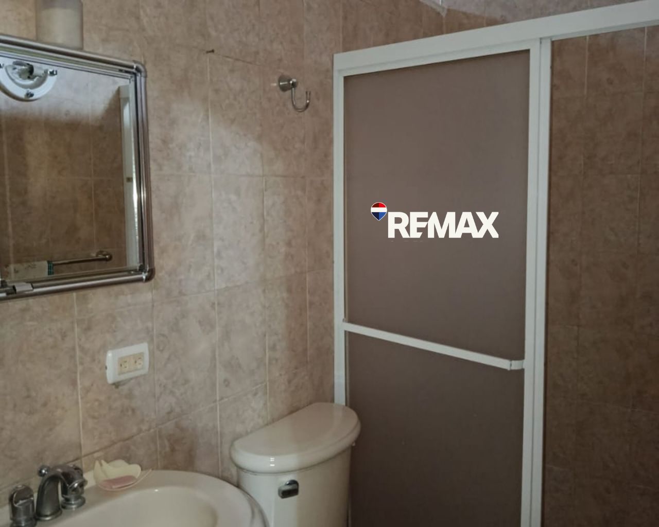 Remax2mil Vende Casa En Urb. Valle Margarita , Municipio Garcia, Isla De Margarita, Estado Nueva Esparta - Imagen 13