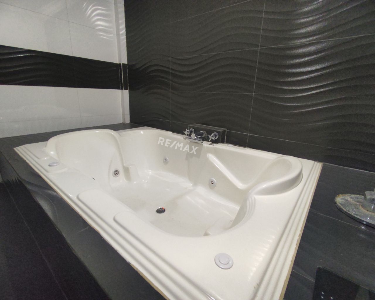 Remax2mil Vende Casa En Juan Griego, Urb El Cardenal. Municipio Marcano, Isla De Margarita, Estado Nueva Esparta - Imagen 13
