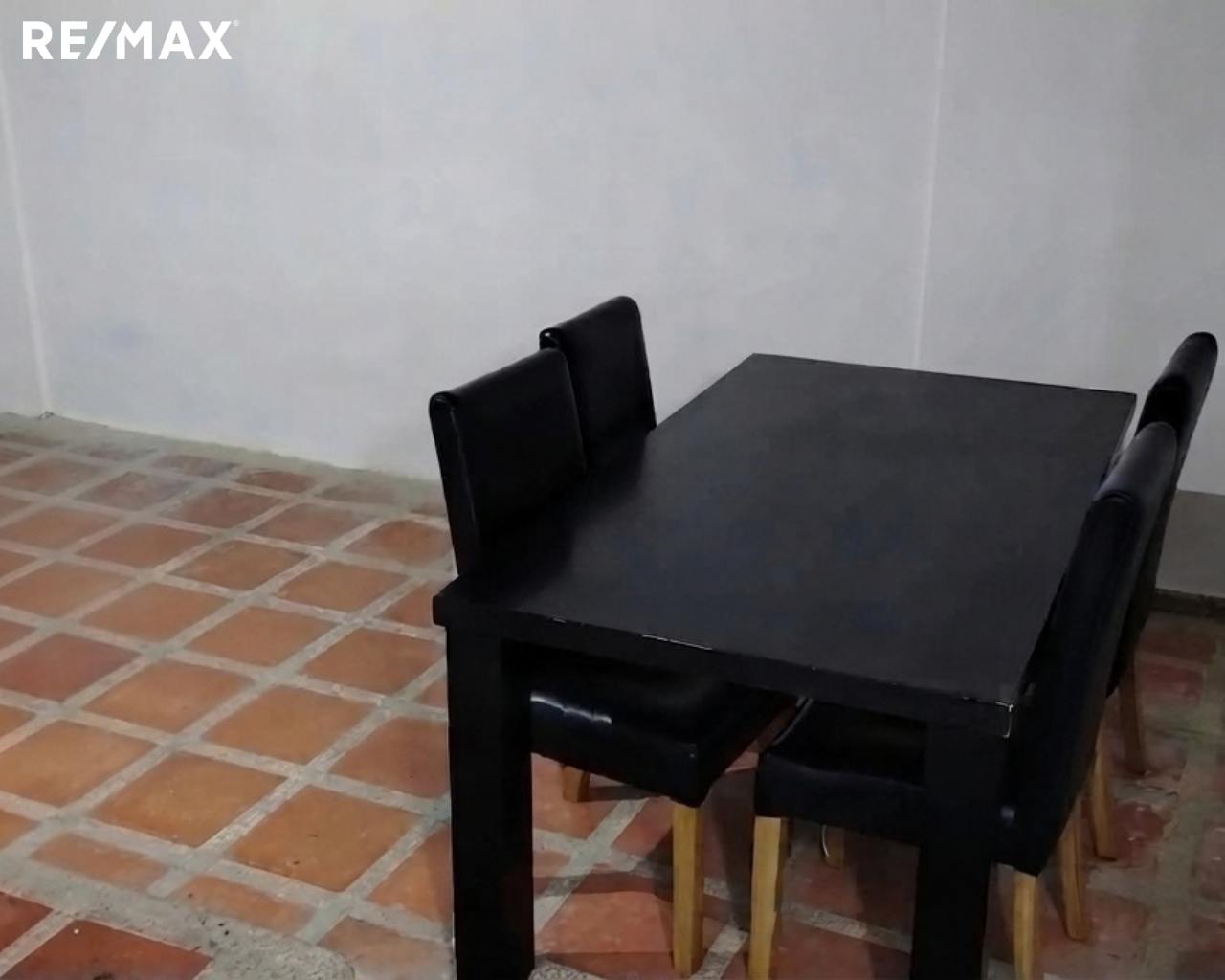 Remax2mil Vende Town House EN Resd Las Palmas 2. Municipio Maneiro, Isla De Margarita, Estado Nueva Esparta - Imagen 14