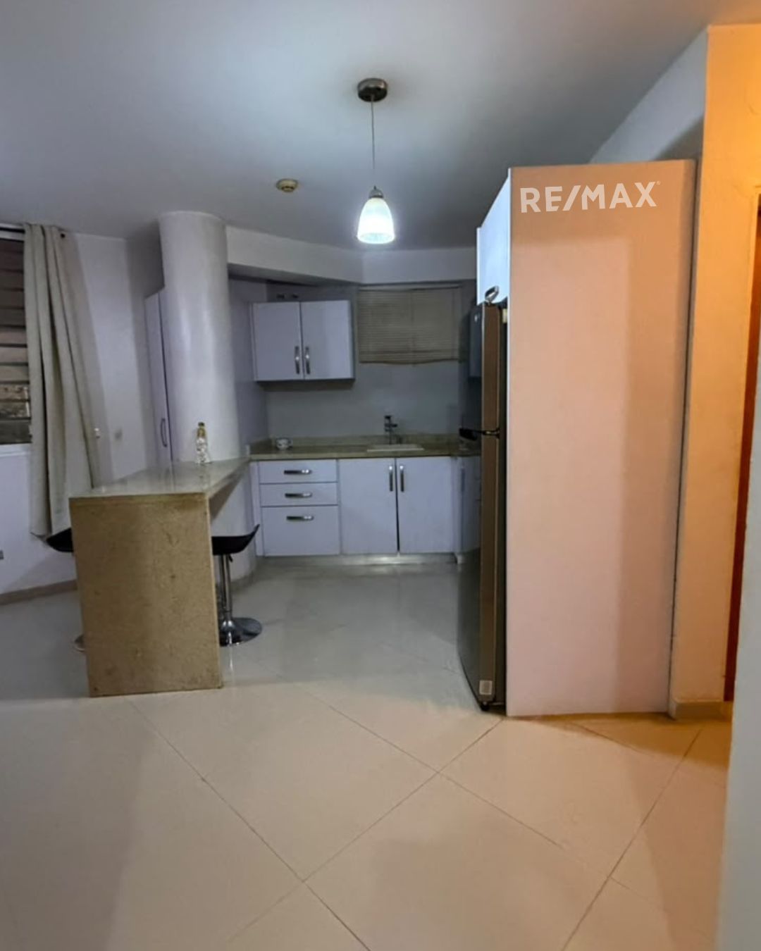Remax2mil Vende Apartamento En Conjunto Residencial, Plaza Suite, Municipio Antolin Del Campo, Isla De Margarita, Estado Nueva Esparta - Imagen 16