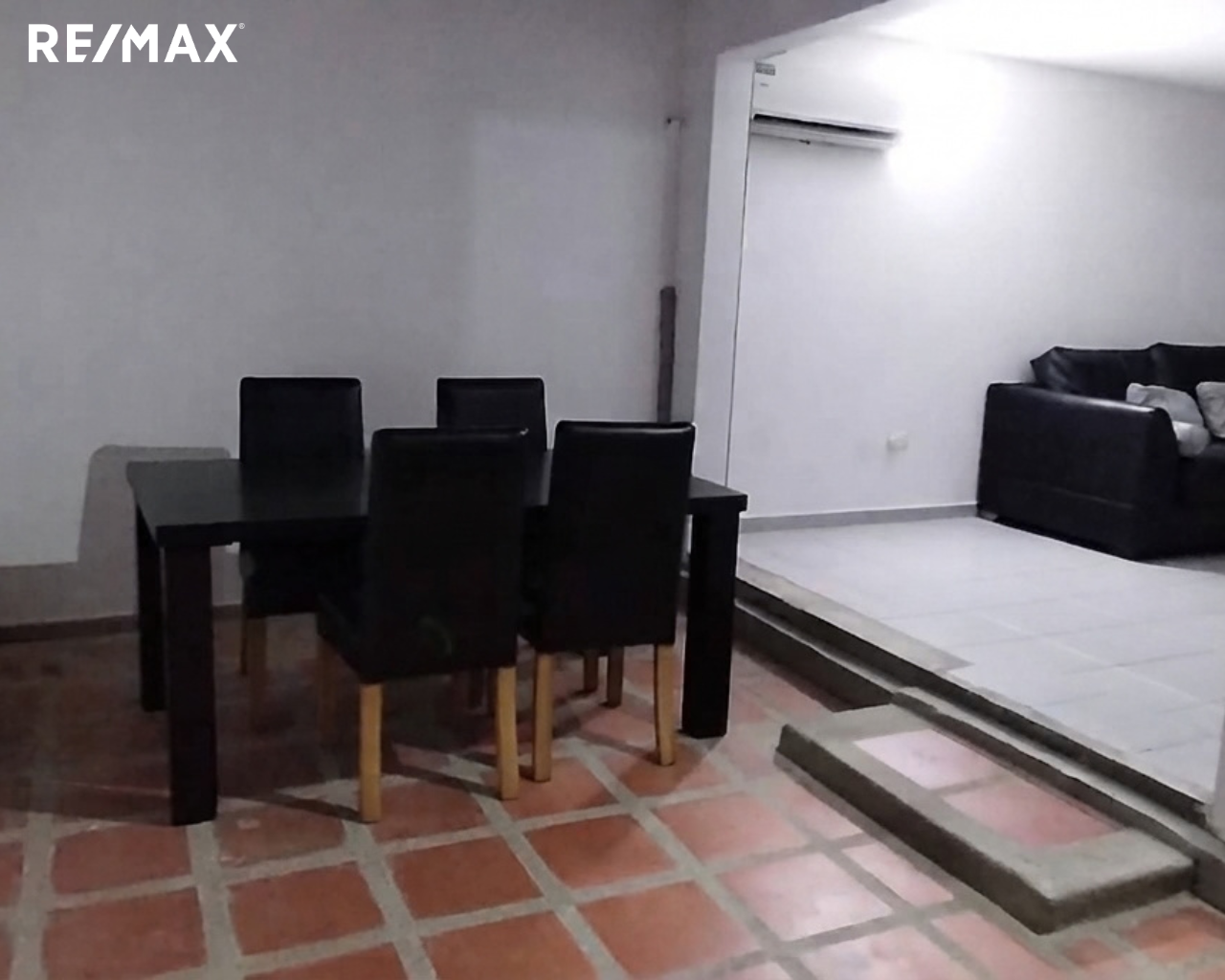 Remax2mil Vende Town House EN Resd Las Palmas 2. Municipio Maneiro, Isla De Margarita, Estado Nueva Esparta - Imagen 17