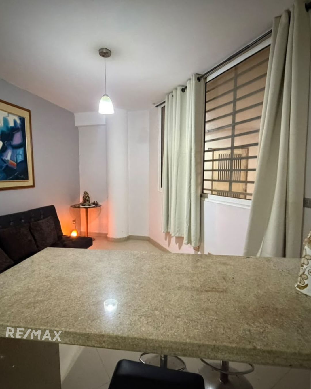 Remax2mil Vende Apartamento En Conjunto Residencial, Plaza Suite, Municipio Antolin Del Campo, Isla De Margarita, Estado Nueva Esparta - Imagen 17