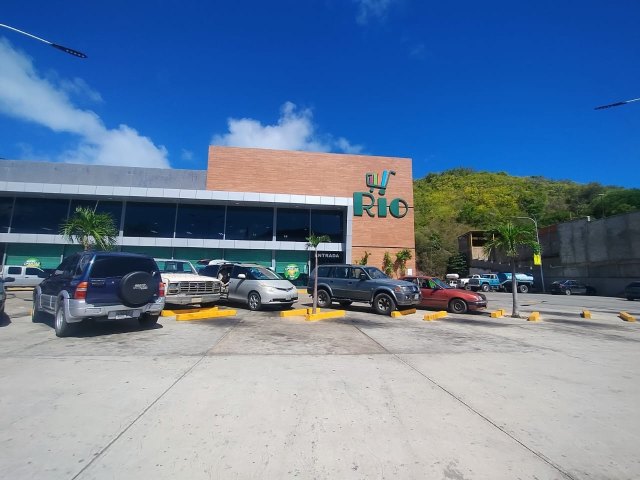 Remax2mil Vende Apartamento En Av 31 De Julio, Municipio Arismendi, Isla De Margarita, Estado Nueva Esparta - Imagen 20