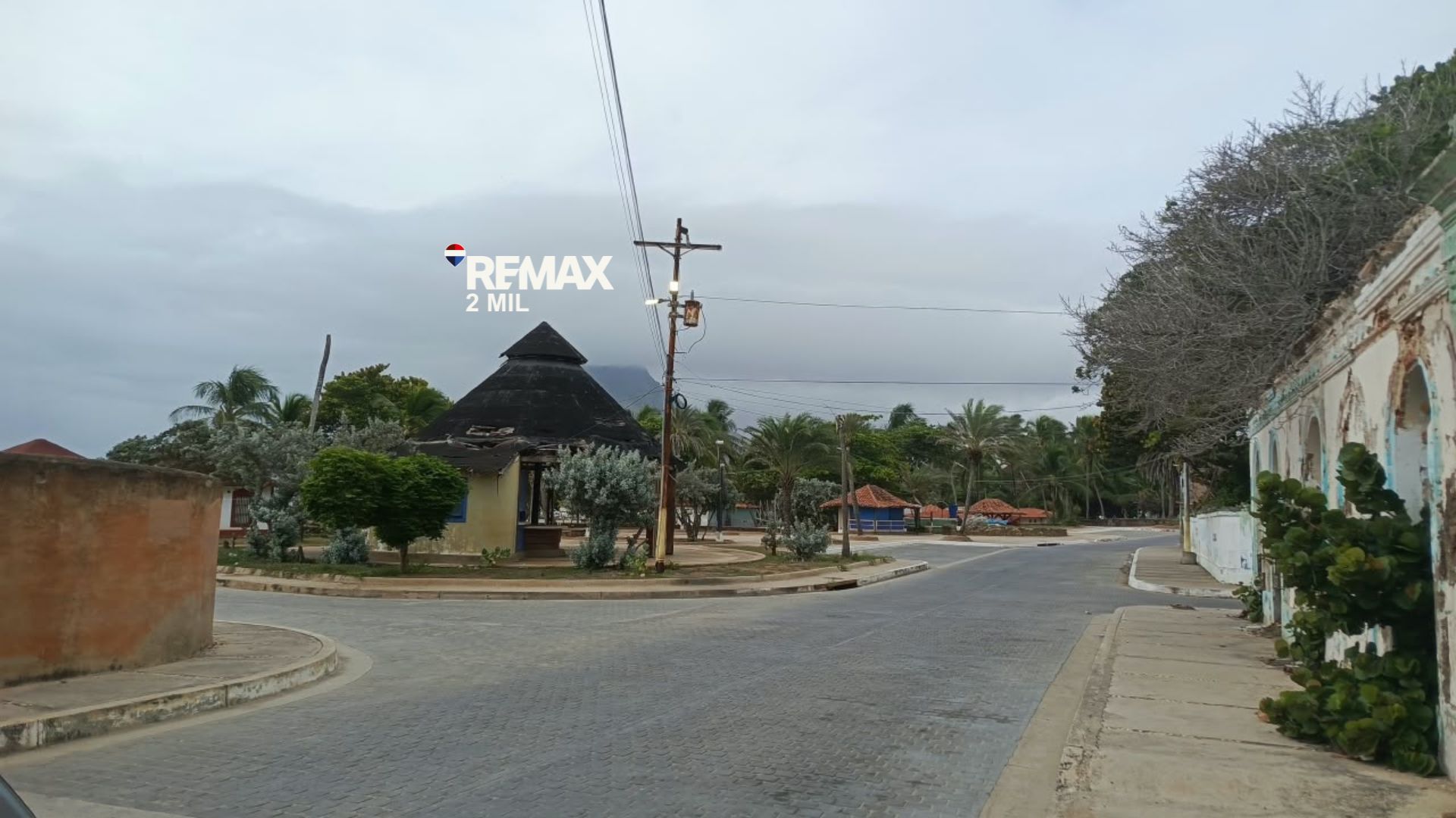 Remax2mil Vende Local En El Tirano, Municipio Antolin Del Campo, Isla De Margarita, Estado Nueva Esparta - Imagen 3