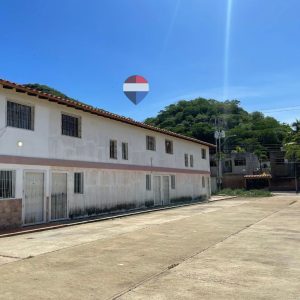 Remax2mil Vende Town House En Urb. Makatao Village. En Obra Blanca. Municipio Arismendi, Isla De Margarita, Estado Nueva Esparta