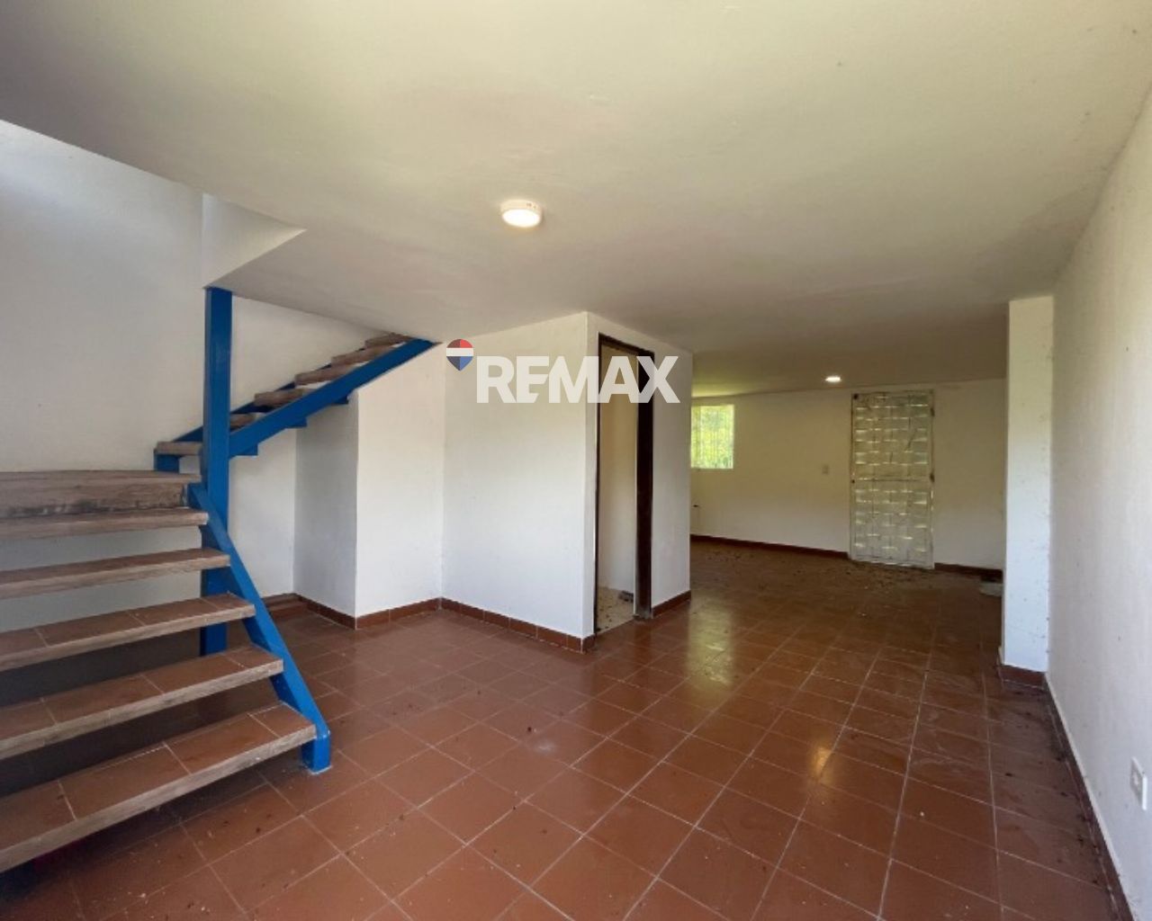 Remax2mil Vende Town House En Urb. Makatao Village. En Obra Blanca. Municipio Arismendi, Isla De Margarita, Estado Nueva Esparta - Imagen 4