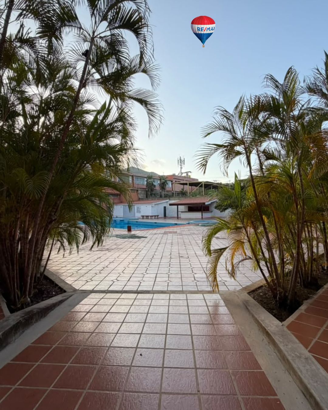 Remax2mil Vende Apartamento En Conjunto Residencial, Plaza Suite, Municipio Antolin Del Campo, Isla De Margarita, Estado Nueva Esparta - Imagen 4