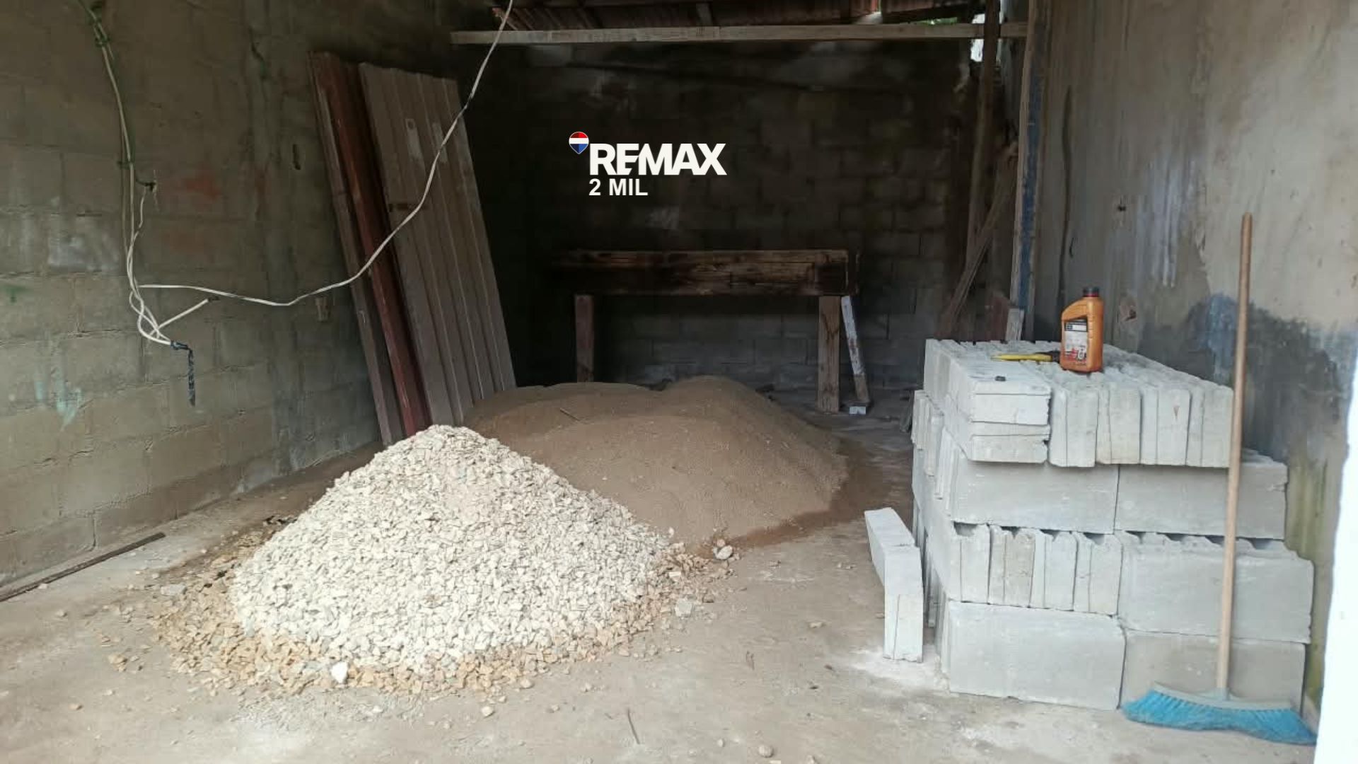 Remax2mil Vende Local En El Tirano, Municipio Antolin Del Campo, Isla De Margarita, Estado Nueva Esparta - Imagen 4