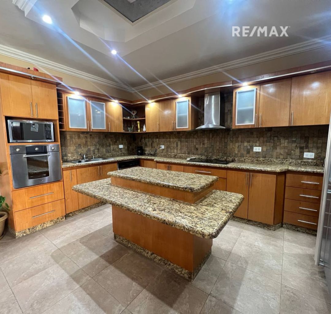 Remax2mil Vende Casa Urbanizacion Costa Azul , Municipio Mariño, Isla De Margarita, Estado Nueva Esparta - Imagen 4