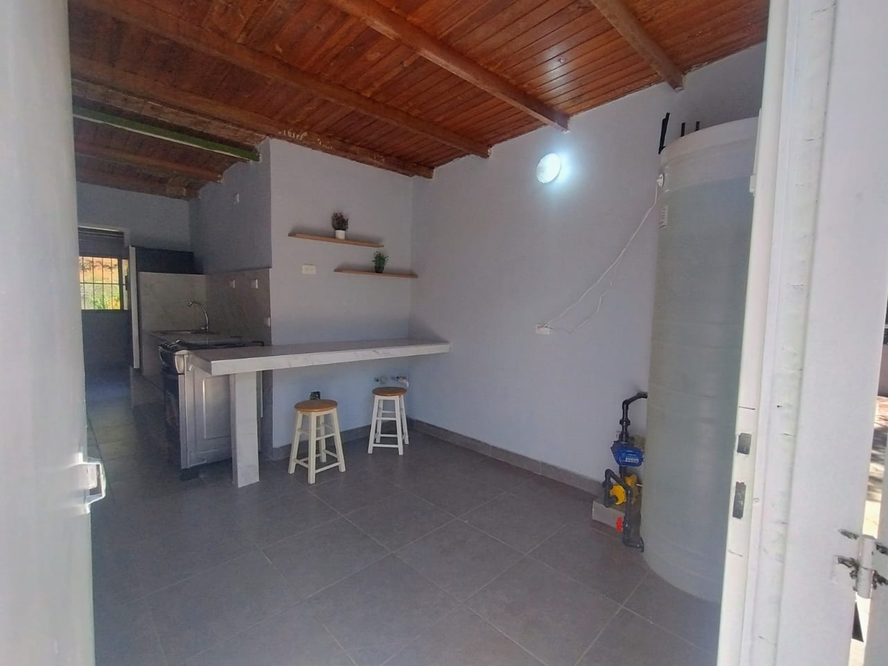Remax2mil Vende Apartamento En Av 31 De Julio, Municipio Arismendi, Isla De Margarita, Estado Nueva Esparta - Imagen 6