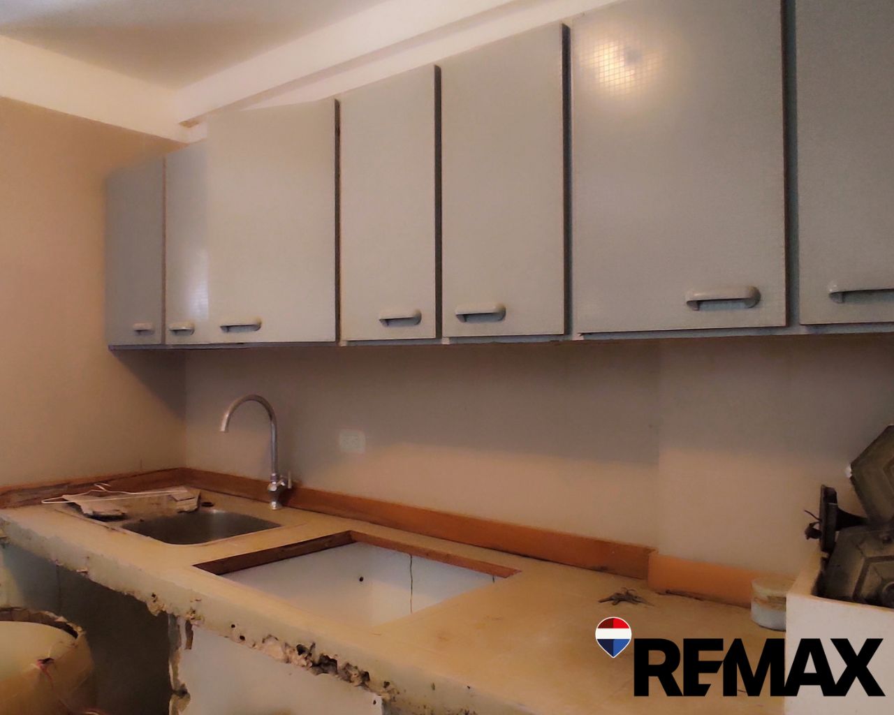 Remax2mil Vende Town House. En Resd Playa Cardon. Municipio ANTOLIN DEL CAMPO, Isla De Margarita, Estado Nueva Esparta - Imagen 6